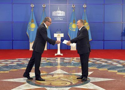 Н.назарбаев принял верительные грамоты послов ряда стран