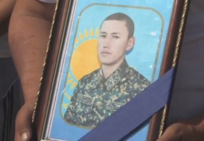 В юко похоронили солдата-срочника, погибшего в теракте в актобе