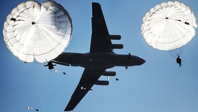 Военные и авиаторы никак не определятся с обликом перспективного военно-транспортного самолета (военный, авиатор, никак) Военные и авиаторы никак не определятся с обликом перспективного военно-транспортного самолета